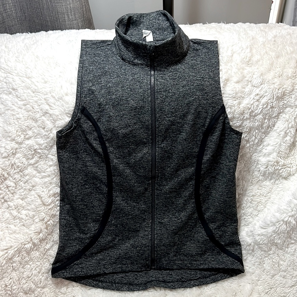 Under Armour Vest🎁